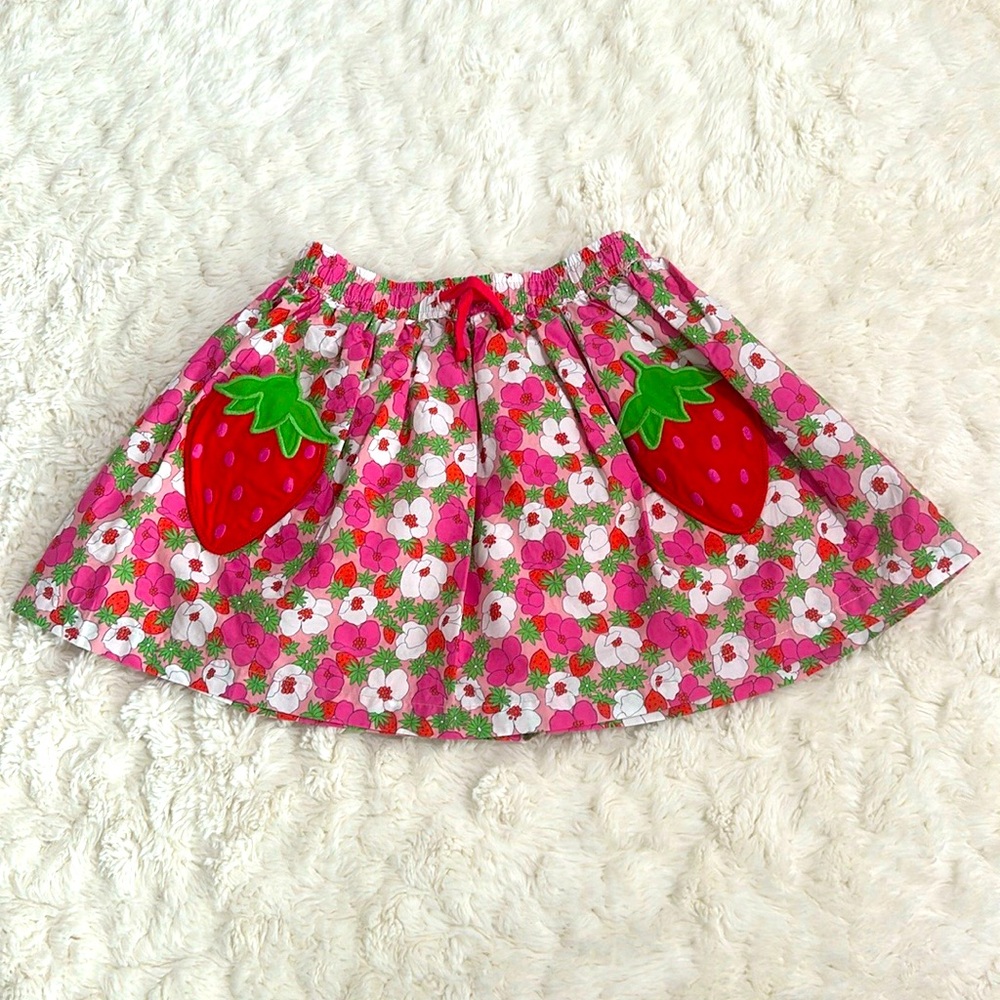 Mini Boden Strawberry pocket skirt🍓